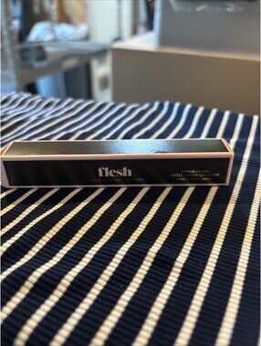 Revlon Proud Flesh Mat Liquid Lip Color 240 Sprawl